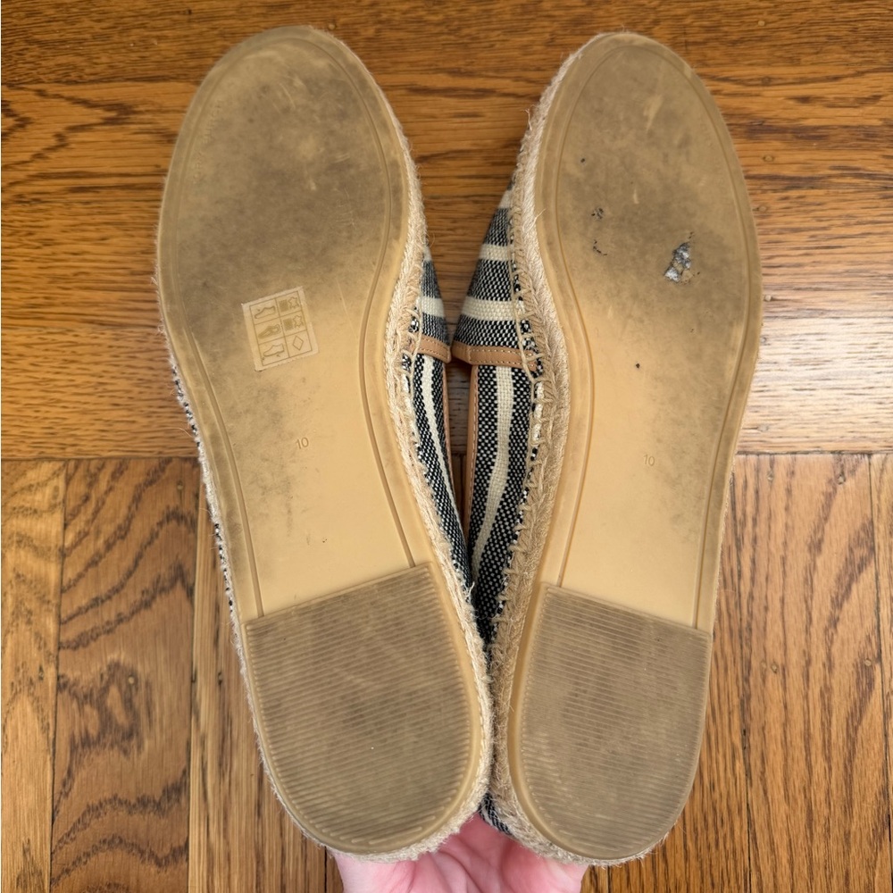 Tory Burch Black & White Striped Espadrille Flats with Tan Logo Used - Picture 4 of 4
